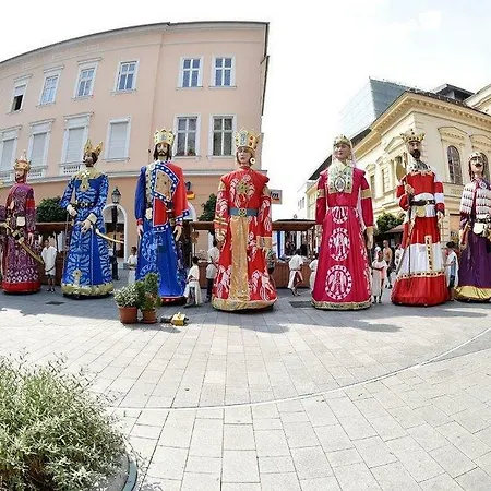 아파트 Korona Székesfehérvár