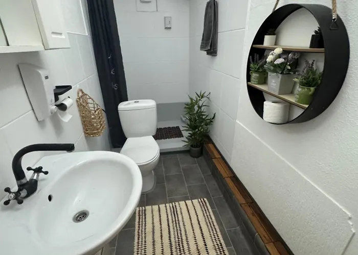 Korona * İstolni Belgrad